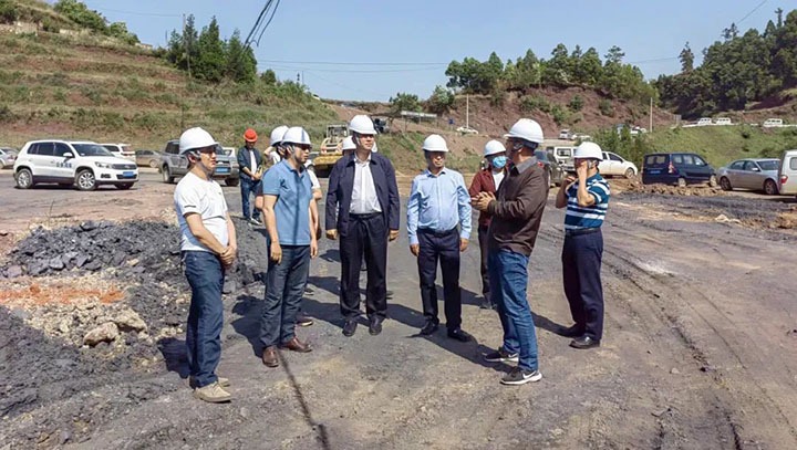【简讯】罗平县委书记海建才到东城煤矿调研安全生产工作、陆东煤矿召开安全生产紧急会议、恩洪煤业团委观看中国共青团成立100周年大会