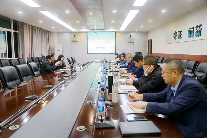 【专项行动】集团党委委员、纪委书记覃崇辉到威信煤炭公司指导专题民主生活会