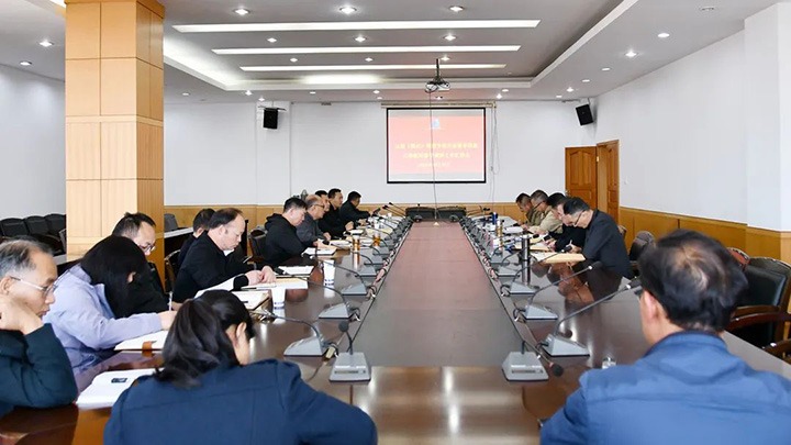 918博天堂·(中国区)官方网站（煤化）集团专职外部董事寸延峰、孔君到云维集团督导调研